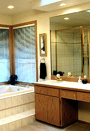 We design and build fitted quality bathrooms